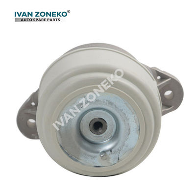 2011-2014 تصاعد محرك السيارة لـ BENZ X204 M272 المطاط الصلب 2042405617 A2042405617